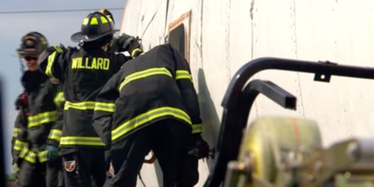 Republic Fire Department hosts school bus rescue training